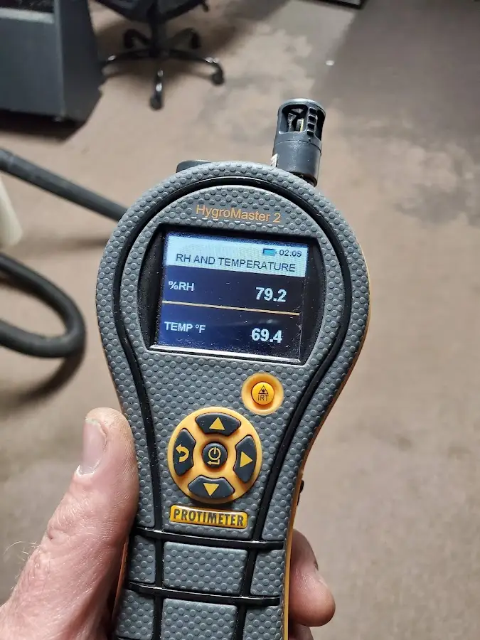Moisture meter humidity assessment for Mold Remediation & Removal in Muscle Shoals